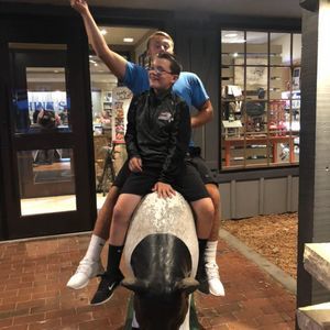 Meet your Posher, Dylan